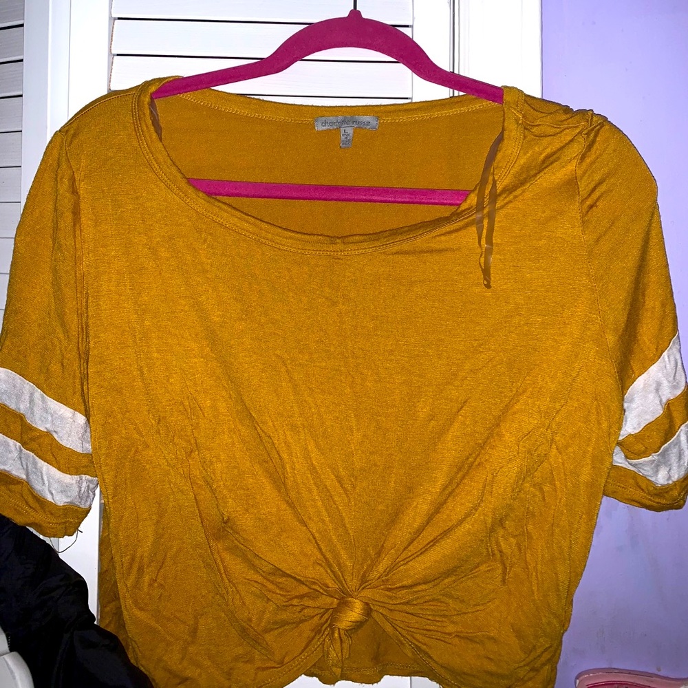 Mustard tee